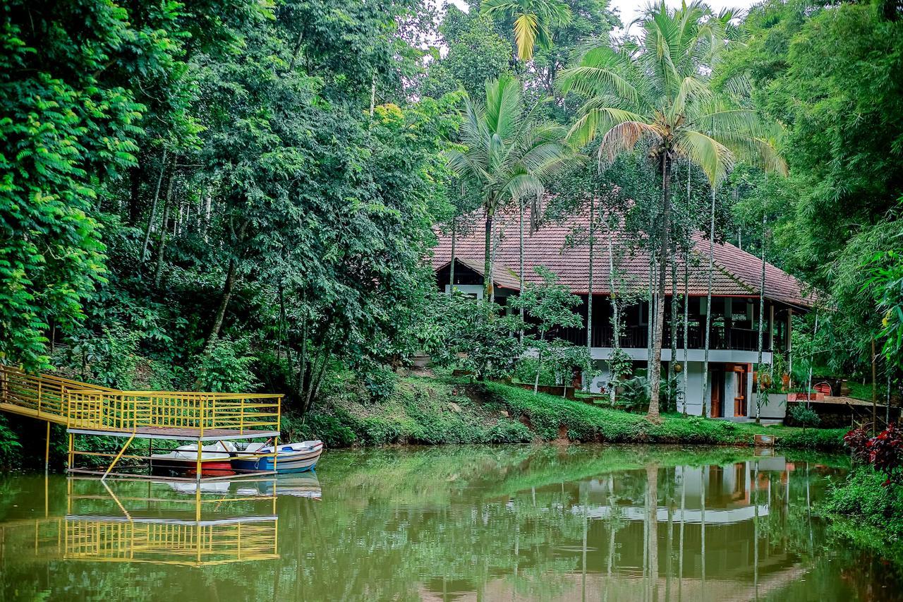 Bamboo Creek Resort Vaduvanchal Kültér fotó